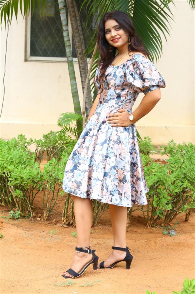 TELUGU ACTRESS SONALI GARJE STILLS IN MINI BLUE SKIRT 1